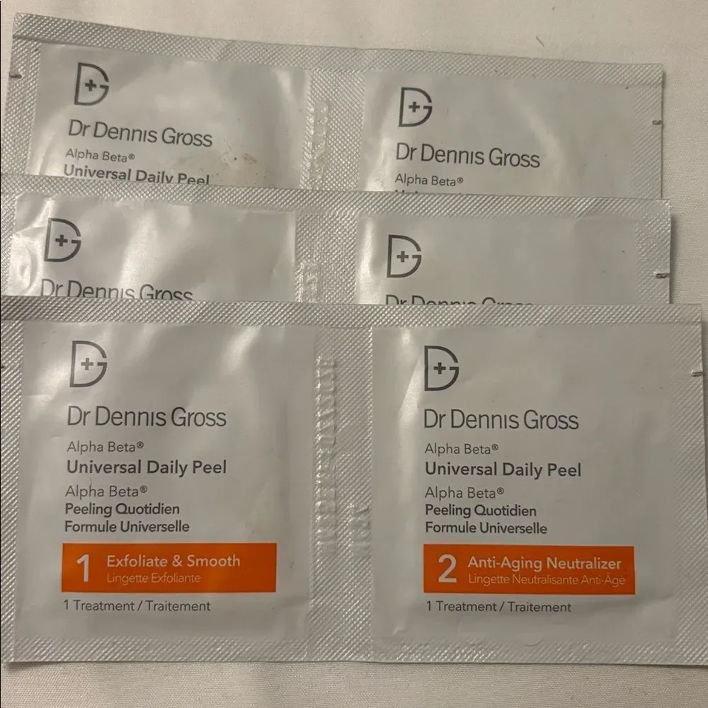 Dr Dennis Gross Alpha Beta Mixture Daily Peel Bundle  10 Treatments expire 2028